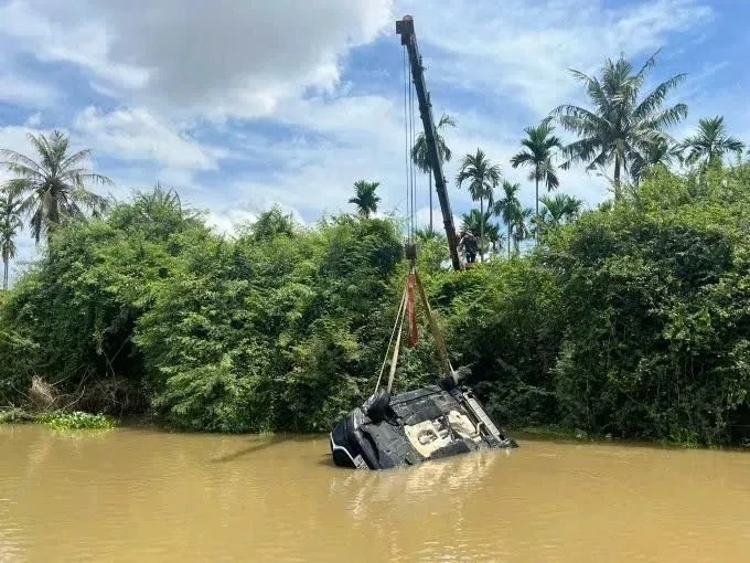 May mắn vụ tai nạn không có thiệt hại về người. (Ảnh: PLO)