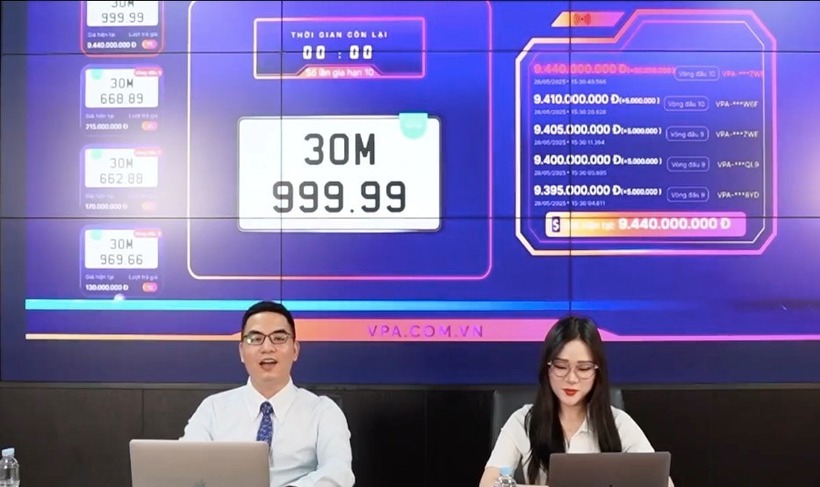 Biển số 30M-999.99 trúng đấu giá hơn 9 tỷ đồng. Ảnh: VietNamnet
