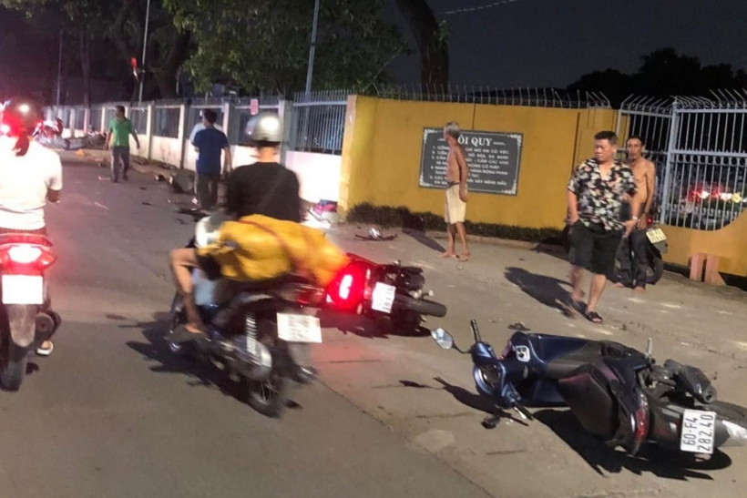Hiện trường vụ tai nạn liên hoàn. Ảnh: Dân Trí