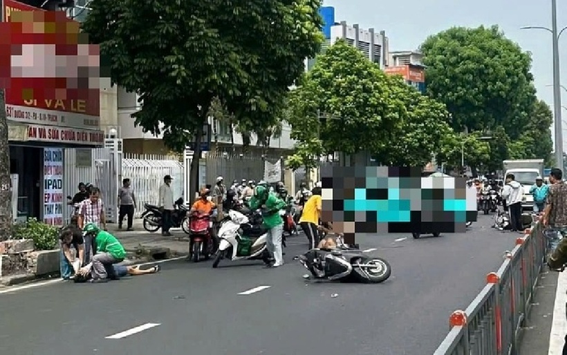 Hiện trường xảy ra vụ tai nạn. Ảnh: Báo Thanh niên.