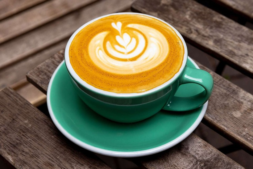 Những tác hại nguy hiểm khi uống cà phê lúc bụng đói.