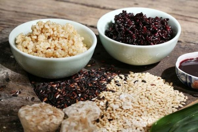 Rượu nếp không chỉ là món ăn ngon mà còn là vị thuốc hữu hiệu để diệt sâu bọ trong bụng. Ảnh minh họa.
