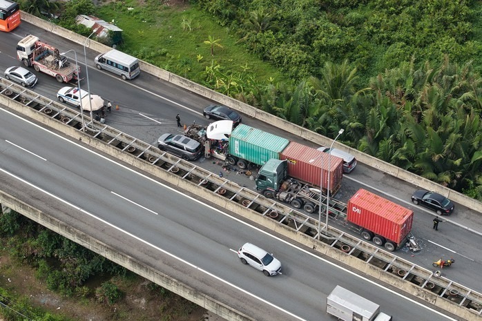 Hiện trường xảy ra vụ tai nạn. Ảnh: Báo Người lao động.