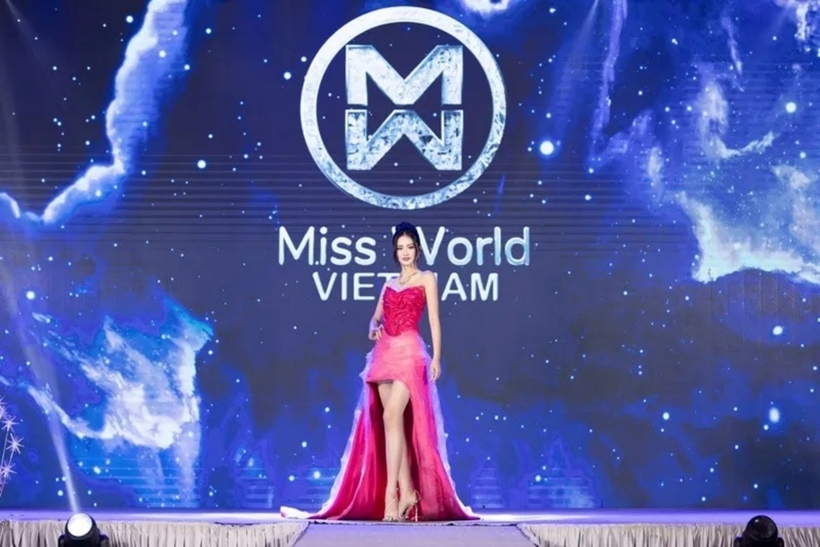 Nhiều người dự đoán Ý Nhi vẫn còn cơ hội lội ngược dòng nếu cô thể hiện tốt ở các vòng thi còn lại của Miss World 2025 (Hoa hậu Thế giới). Ảnh: Kinh Tế & Đô Thị