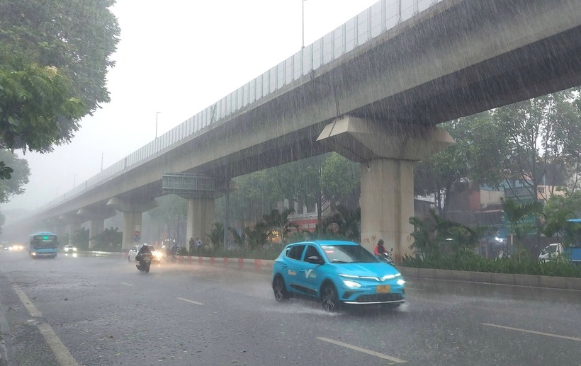 Các tỉnh, thành miền Bắc hứng mưa "giải nhiệt" sau chuỗi ngày nắng nóng oi ả. Ảnh minh hoạ.