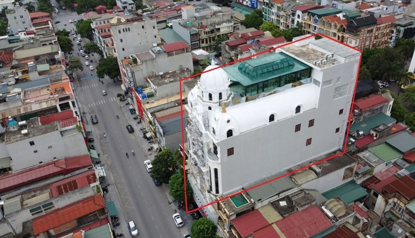 Ngoài ra, giá bất động sản tại tuyến phố này có giá giao động từ 180-200 triệu đồng/m2.
