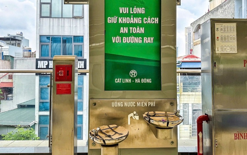 Hạng mục máy uống nước công cộng tại ga La Khê là một phần của mô hình thử nghiệm trong giai đoạn phát triển nhà ga kiểu mẫu
