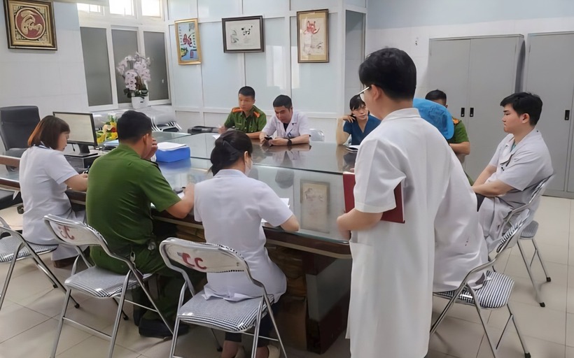 Công an đang làm việc với bệnh viện để điều tra vụ người nhà bệnh nhân hành hung nữ điều dưỡng. Ảnh: VTC News.