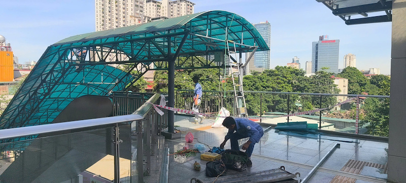 Hệ thống thang máy, thang cuốn tại 12 nhà ga Tuyến 2A Cát Linh – Hà Đông được đội ngũ kỹ thuật Hà Nội Metro kiểm tra, bảo dưỡng