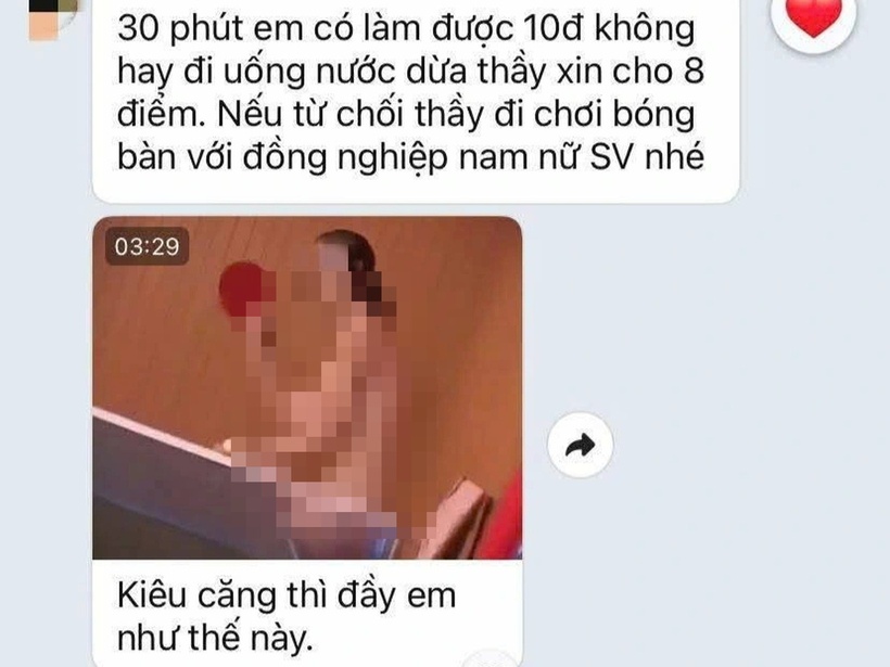 Hình ảnh đầy gợi cảm được cho là của cán bộ Đ., gửi cho nữ sinh viên. Ảnh: Dân trí