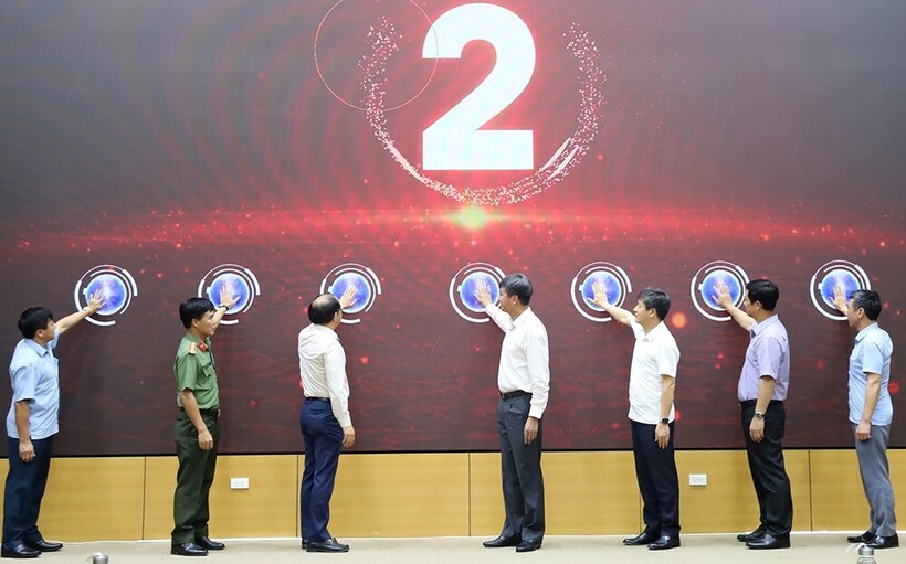 Lãnh đạo tỉnh Yên Bái khai trương Phần mềm ứng dụng tiếp nhận, xử lý thông tin, phản ánh về phòng, chống tham nhũng, lãng phí, tiêu cực.