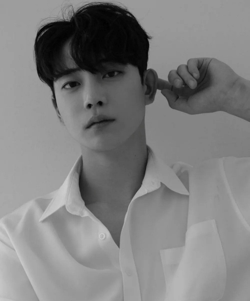 Nam người mẫu Kim Jong Suk. Ảnh: AllKpop