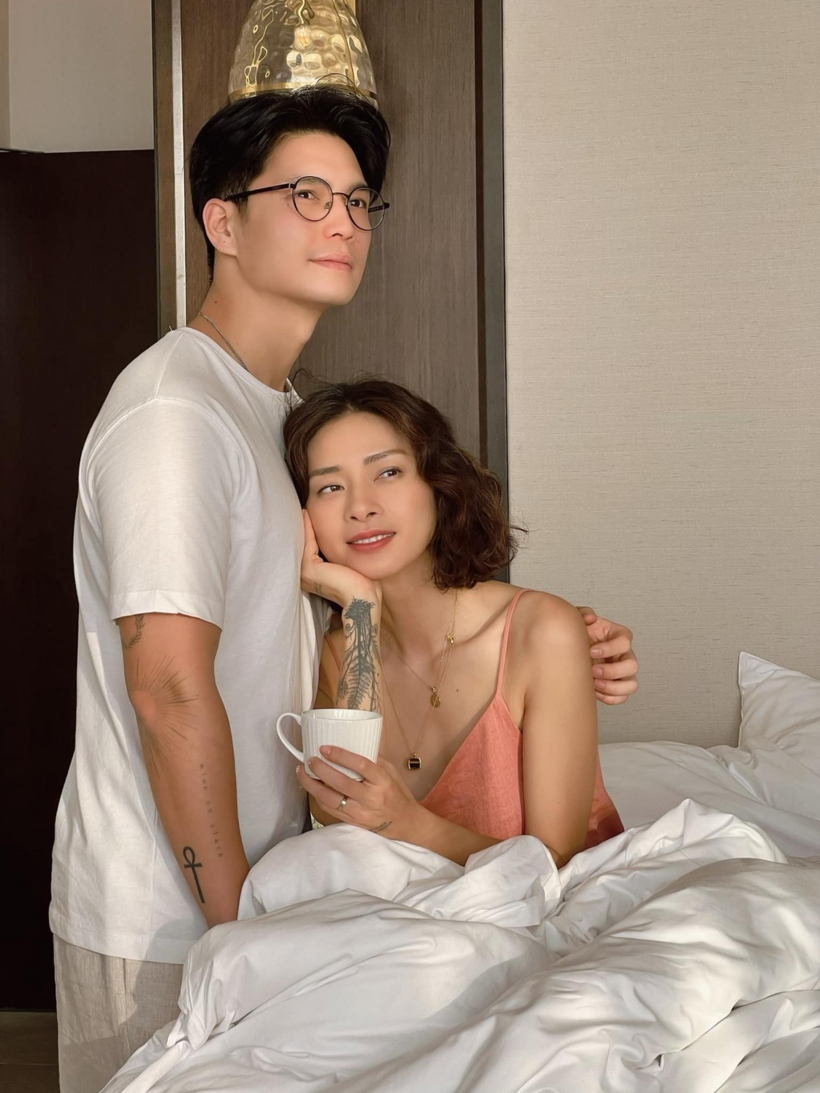 Ngô Thanh Vân hạnh phúc bên ông xã.