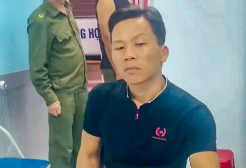 Nguyễn Chí Minh tại cơ quan công an.