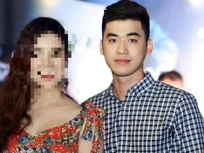 Anh Nguyễn Hoàng Quân chụp ảnh cùng cô ruột vào năm 2016.