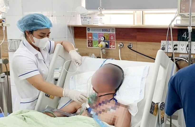 Kết quả xét nghiệm cho thấy nồng độ methanol trong máu bệnh nhân lên đến 116,63 mg/dL. . Ảnh: VTC News