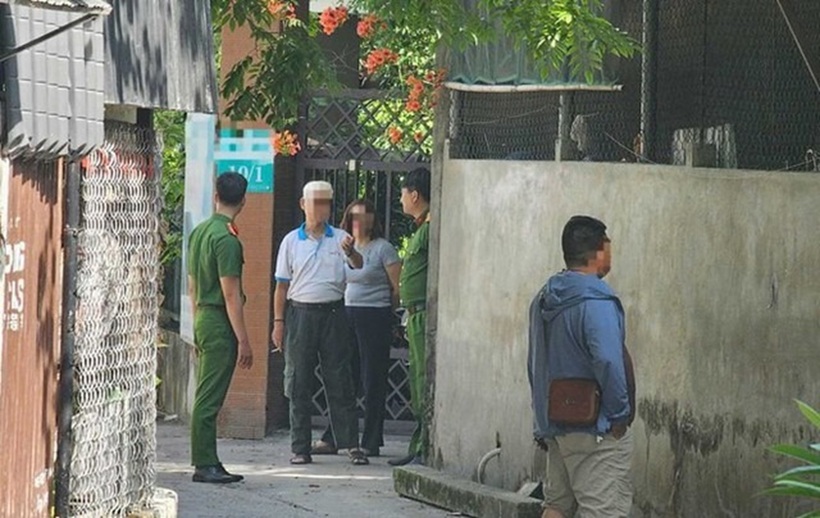 Cơ quan chức năng phong toả hiện trường nơi xảy ra vụ án.