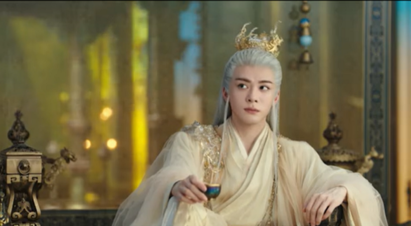 Nhiều khán giả cho rằng, Tăng Thuấn Hy phù hợp với kiểu vai trẻ trung, năng động hơn là vai thần tiên trong phim tiên hiệp.