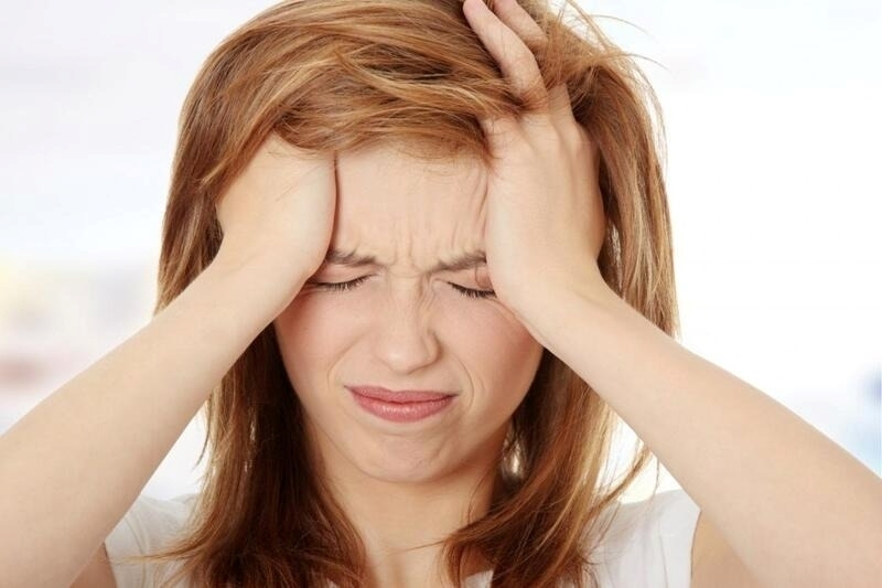 Đau đầu có thể là dấu hiệu cảnh báo của nhiều vấn đề sức khỏe khác nhau.