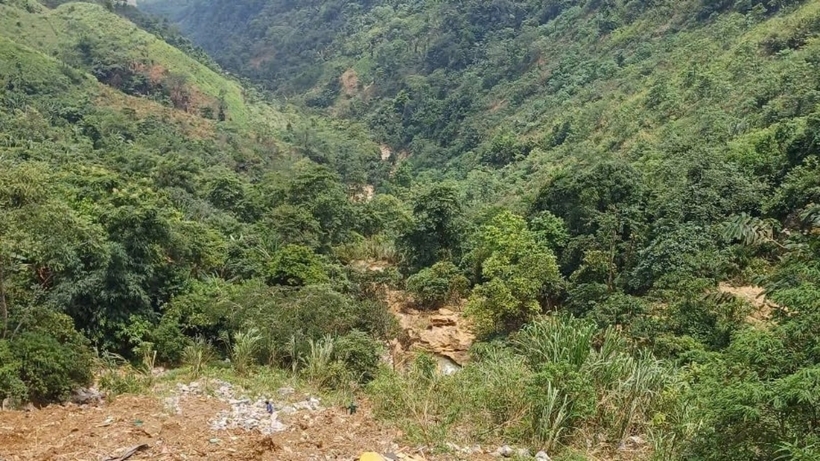 Khu vực thác Tà Lâm - nơi tìm thấy thi thể người đàn ông bị lũ cuốn. Ảnh: Dân Việt