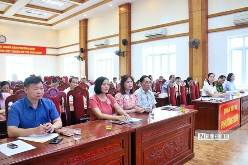 Các đại biểu tham dự hội nghị.