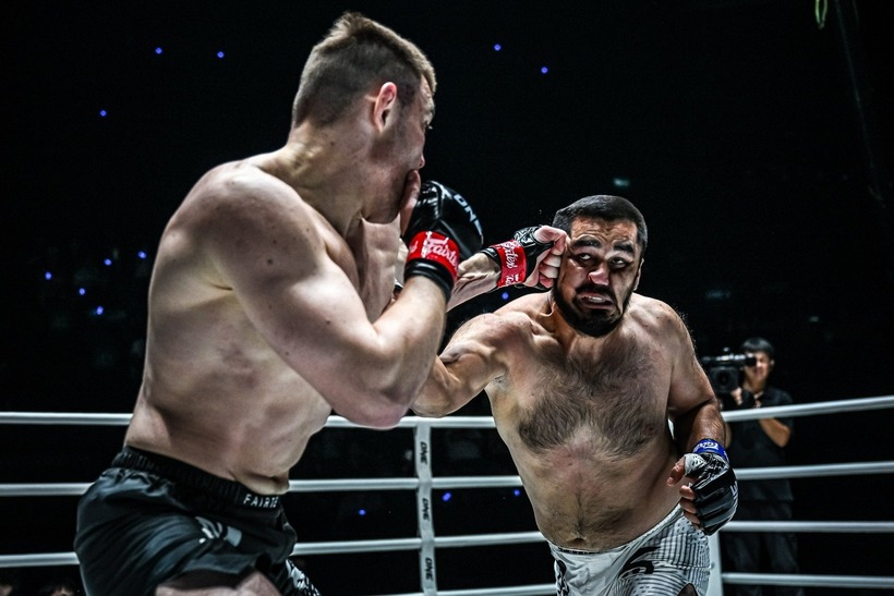 Biệt danh của Ivan Gnizditskiy (gang tay đỏ) là Samurai.