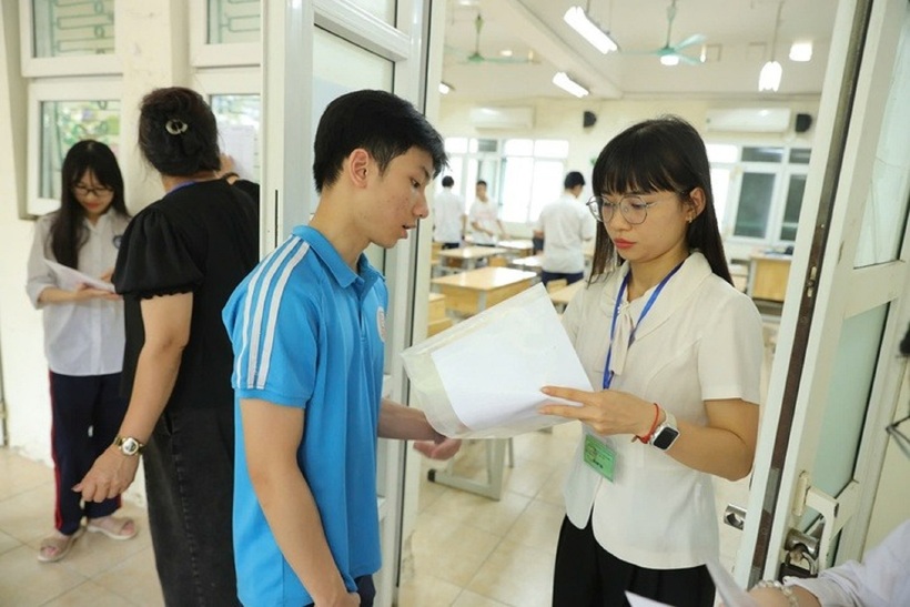 Năm 2025, TP.Hà Nội tiếp tục có số lượng thí sinh đăng ký tham dự kỳ thi tốt nghiệp THPT nhiều nhất trong các địa phương. Ảnh minh họa: Tuổi trẻ Online