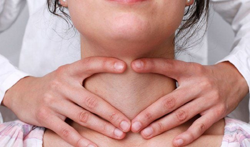 Bướu có kích thước lớn trên 4cm sẽ được chỉ định mổ.