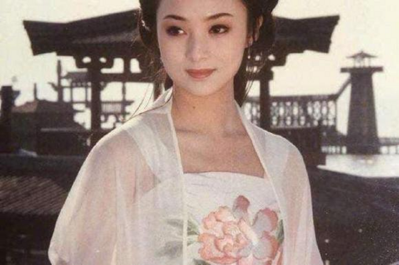 Tạo hình Tây Thi trong phim.