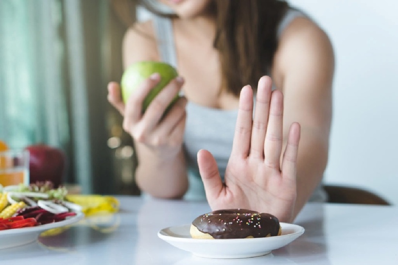 Tiêu thụ quá nhiều đường không chỉ dẫn đến tăng cân, béo phì mà còn làm tăng nguy cơ mắc bệnh đái tháo đường type 2.