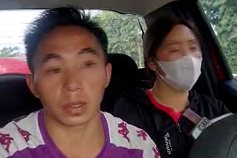 Hai người được anh Xuân Trường cho đi nhờ xe đã kể lại chuyện bị tài xế taxi "chặt chém". Ảnh: VietNamNet