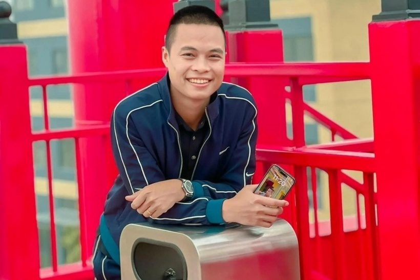 Tận dụng lượt tương tác lớn, Lê Văn Hải dần chuyển hướng sang kinh doanh trực tuyến, biến mạng xã hội thành nền tảng quảng bá sản phẩm. Ảnh: Tri Thức
