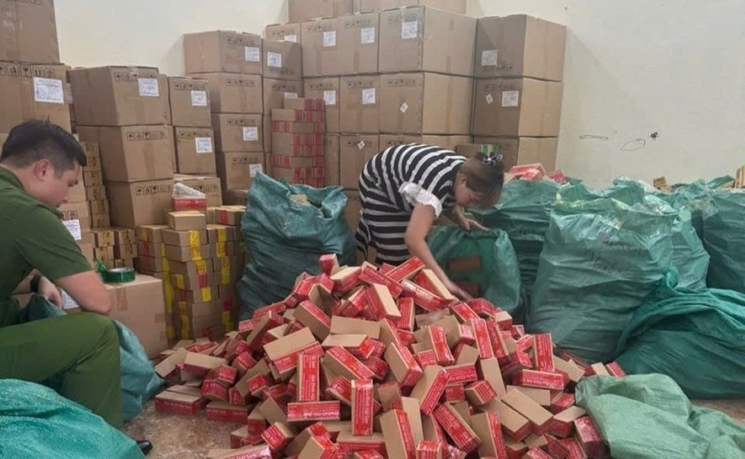 Theo tin tức trên Lao động, tiến hành kiểm tra đối với Công ty TNHH Hải Bé (địa chỉ trụ sở tại thôn Thành Tây, xã Văn Phú, huyện Nho Quan, Ninh Bình) do Trần Đại Phúc là Giám đốc, cơ quan Công an phát hiện, thu giữ các mặt hàng là mỹ phẩm và thực phẩm chức năng không có đầy đủ hóa đơn, chứng từ chứng minh nguồn gốc xuất xứ.