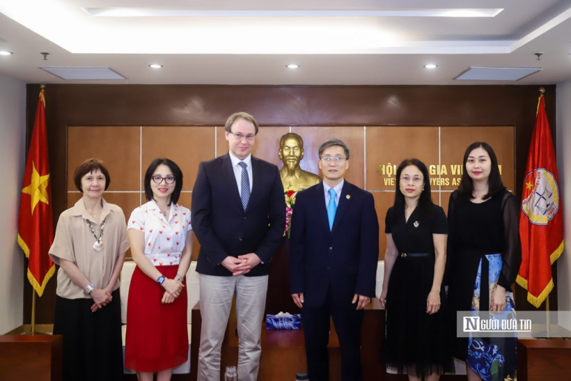 Chủ tịch Hội Luật gia Việt Nam tiếp Trưởng Đại diện lâm thời Viện KAS tại Việt Nam - 5