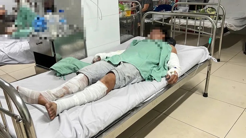 P. cấp cứu tại bệnh viện. Ảnh: PLO.