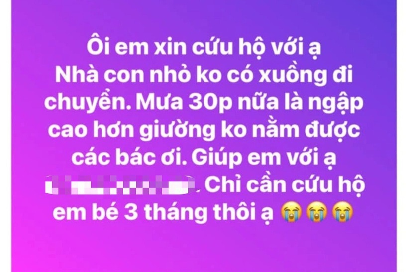 Chị N.M. (ở Tân Thịnh, TP Thái Nguyên) cùng con nhỏ đã phải cầu cứu sự trợ giúp khi nước "ngập đến giường". May mắn sau đó hai mẹ con đã được đưa đến nơi an toàn.