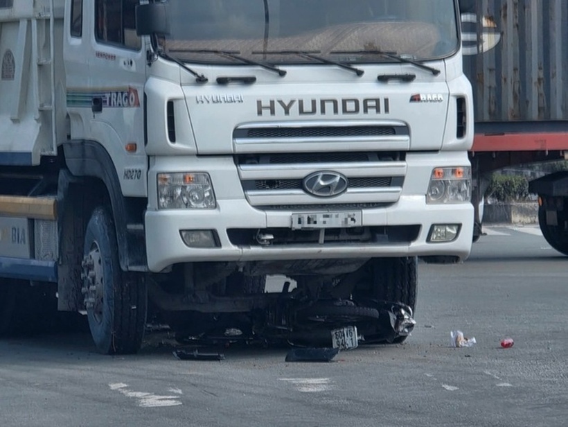 Hiện trường vụ tai nạn. Ảnh: Báo Người lao động.