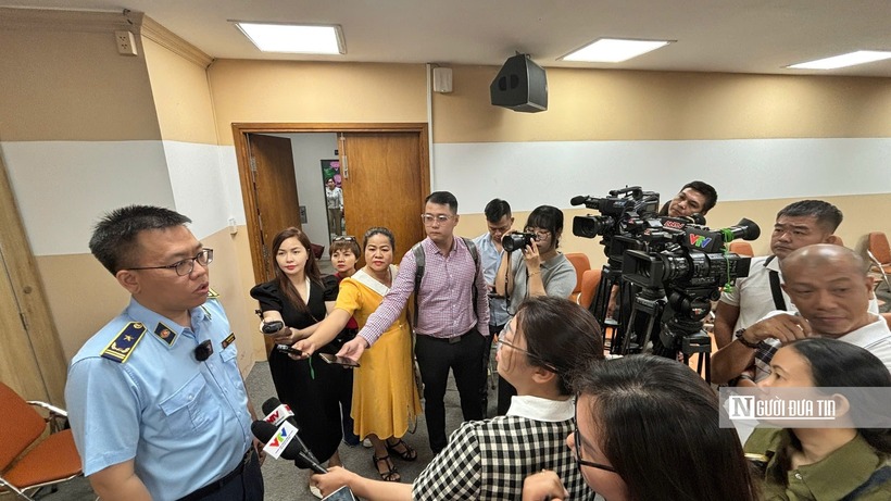 Các phóng viên, nhà báo tác nghiệp trong một sự kiện.