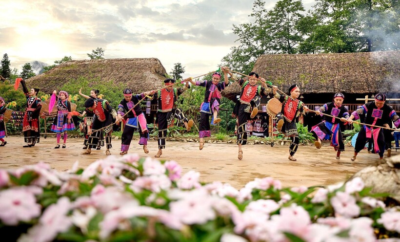 Fansipan ra mắt show diễn thể nghiệm ‘Đỉnh thiêng du ký’ tại 3 địa điểm, 3 độ cao của nóc nhà Đông Dương - 2