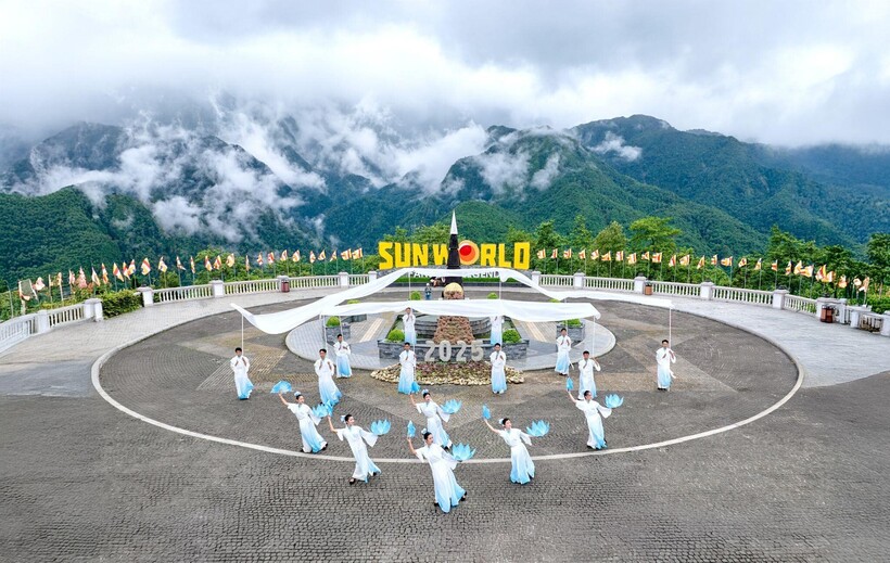 Fansipan ra mắt show diễn thể nghiệm ‘Đỉnh thiêng du ký’ tại 3 địa điểm, 3 độ cao của nóc nhà Đông Dương - 5