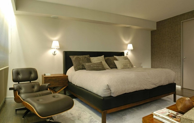 Việc kê giường ngủ đúng phong thủy không chỉ giúp bạn ngủ ngon, thư giãn sâu mà còn hỗ trợ cải thiện sức khỏe tinh thần, hôn nhân và tài lộc một cách tự nhiên.