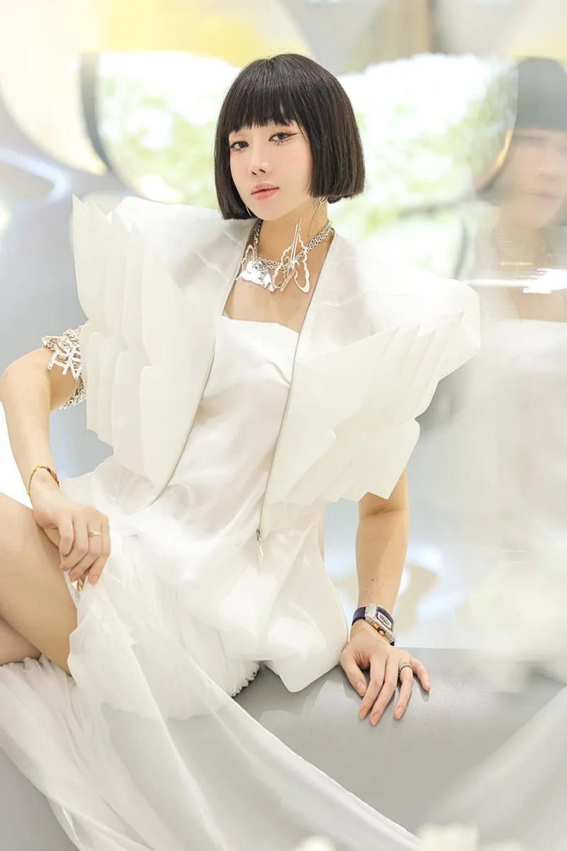 Quá trình hoạt động, từ năm 2023 đến nay, Phương và Thắng chỉ đạo Nhung chỉ kê khai doanh thu với cơ quan chức năng là hơn 5 tỷ đồng. Trong khi đó, bước đầu Cơ quan cảnh sát điều tra đã làm rõ doanh thu thực tế của các đối tượng là hơn 120 tỷ đồng. Gây thiệt hại thuế cho ngân sách nhà nước hơn 10 tỷ đồng. Công an Hà Nội đang tiếp tục xác minh đối với số tiền hơn 500 tỷ đồng giao dịch qua tài khoản của Vũ Nam Phương.