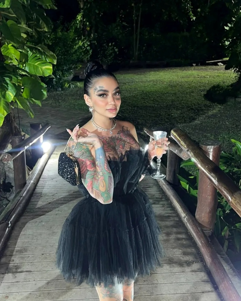 Nữ người mẫu qua đời sau ca phẫu thuật thẩm mỹ. Ảnh: The Sun