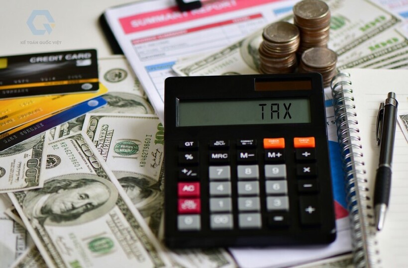 Kế toán Quốc Việt - Hộ kinh doanh cần làm gì khi luật Thuế, BHXH thay đổi? - 1