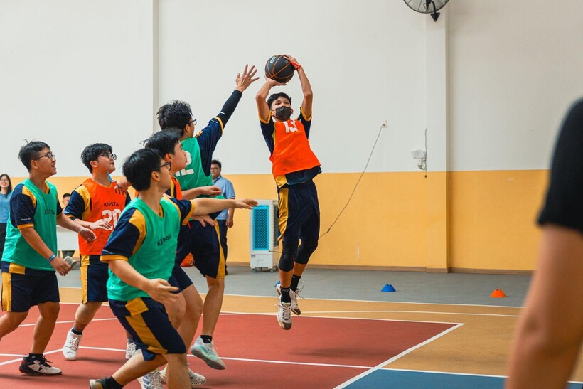 Học sinh giỏi cần thêm những môi trường bổ trợ sự phát triển toàn diện