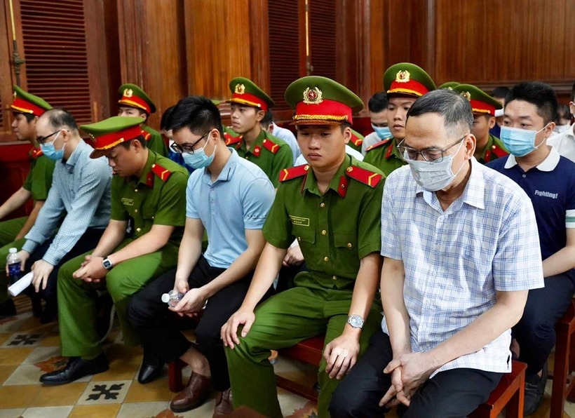 Nhiều bị cáo chỉ bị phạt tiền hoặc chỉ bị tuyên án tù treo.