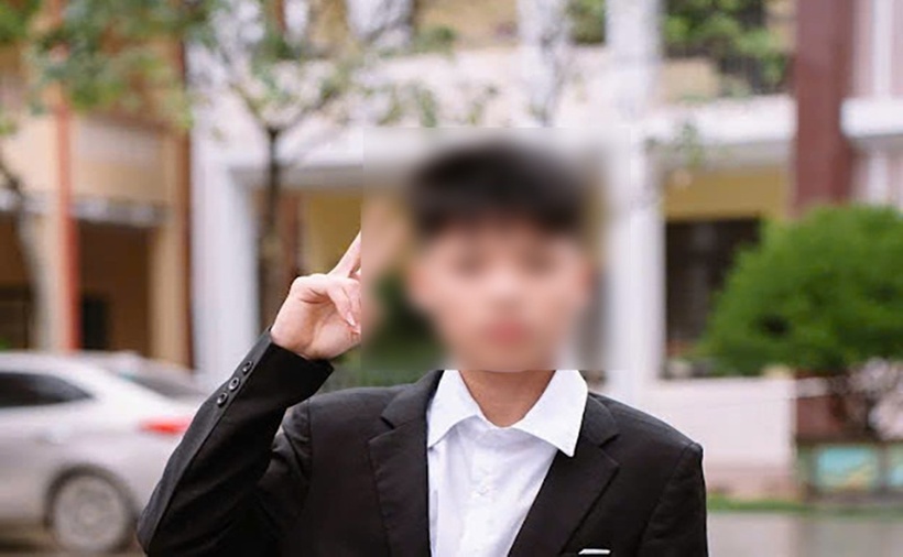Cô giáo chủ nhiệm vẫn chưa hết bàng hoàng vì sự ra đi đột ngột của cậu học trò. (Ảnh: VietnamNet)
