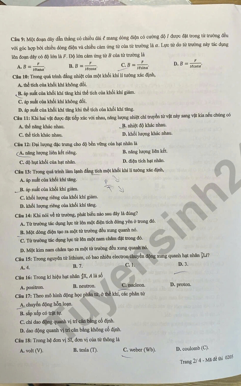 Đáp án gợi ý, đề thi môn Vật lý mã đề 0205 tốt nghiệp THPT 2025 chính xác nhất - 3