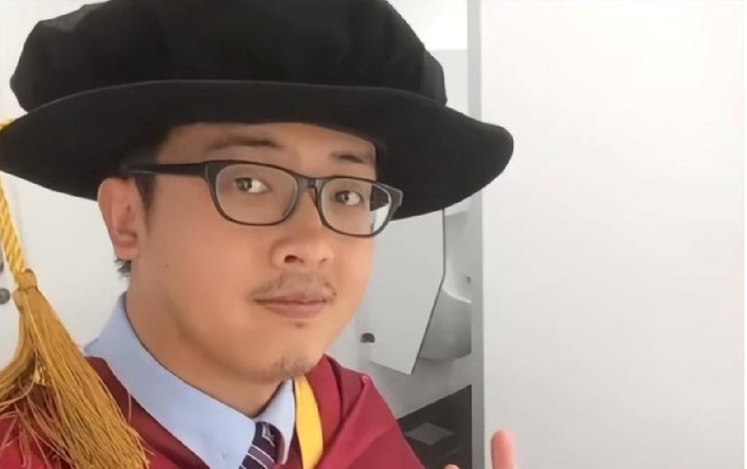 Với Ding, công việc giao hàng không có gì đáng ngại. Ảnh: 163.
