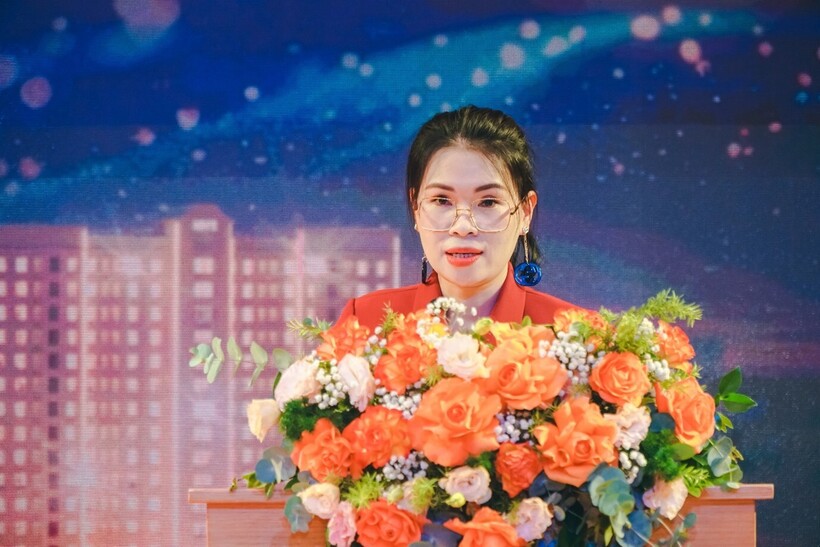 Bà Nguyễn Thị Xuyên – Giám đốc Kinh doanh Eurowindow Holding nhấn mạnh Lễ ký là cột mốc quan trọng, mở ra chương mới trong hành trình phát triển của Eurowindow Sport Garden tại TP. Vinh